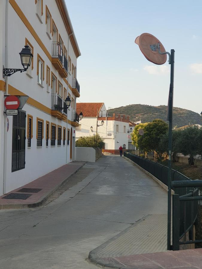Apartamento En Cuevas Del Becerro Zewnętrze zdjęcie