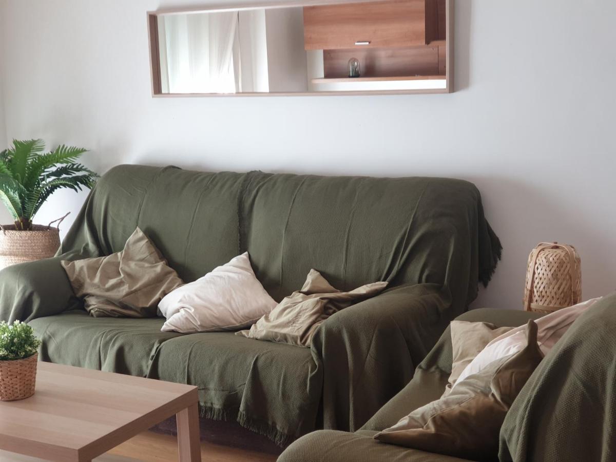 Apartamento En Cuevas Del Becerro Zewnętrze zdjęcie