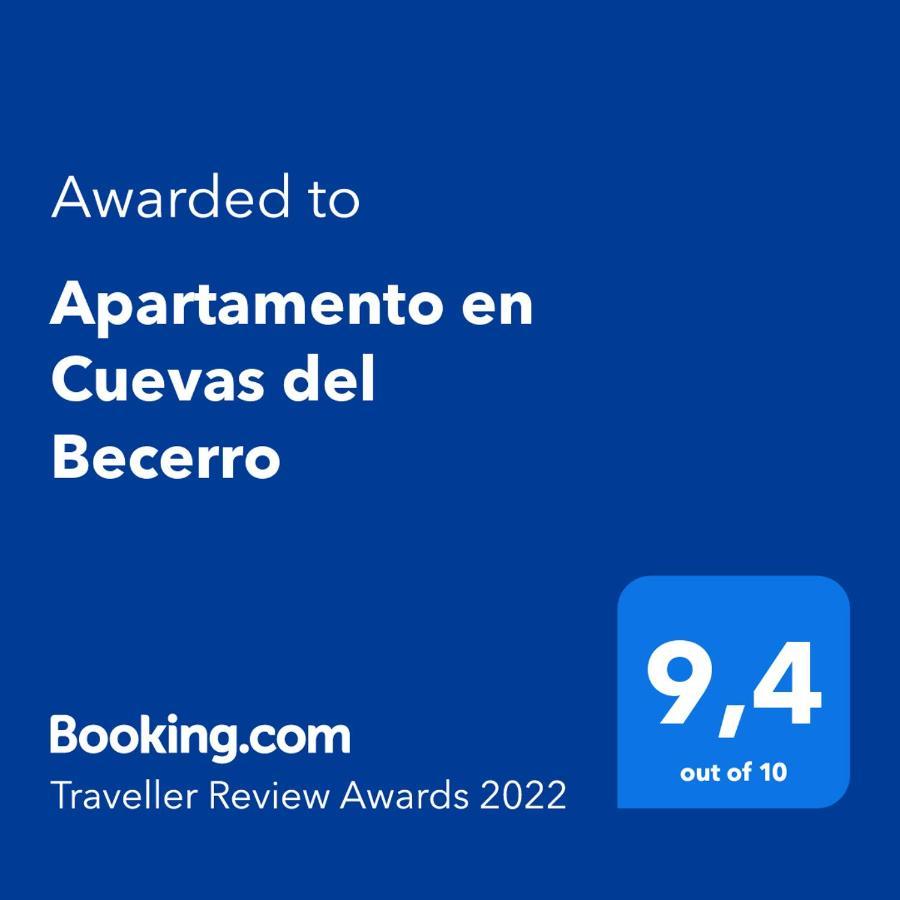 Apartamento En Cuevas Del Becerro Zewnętrze zdjęcie